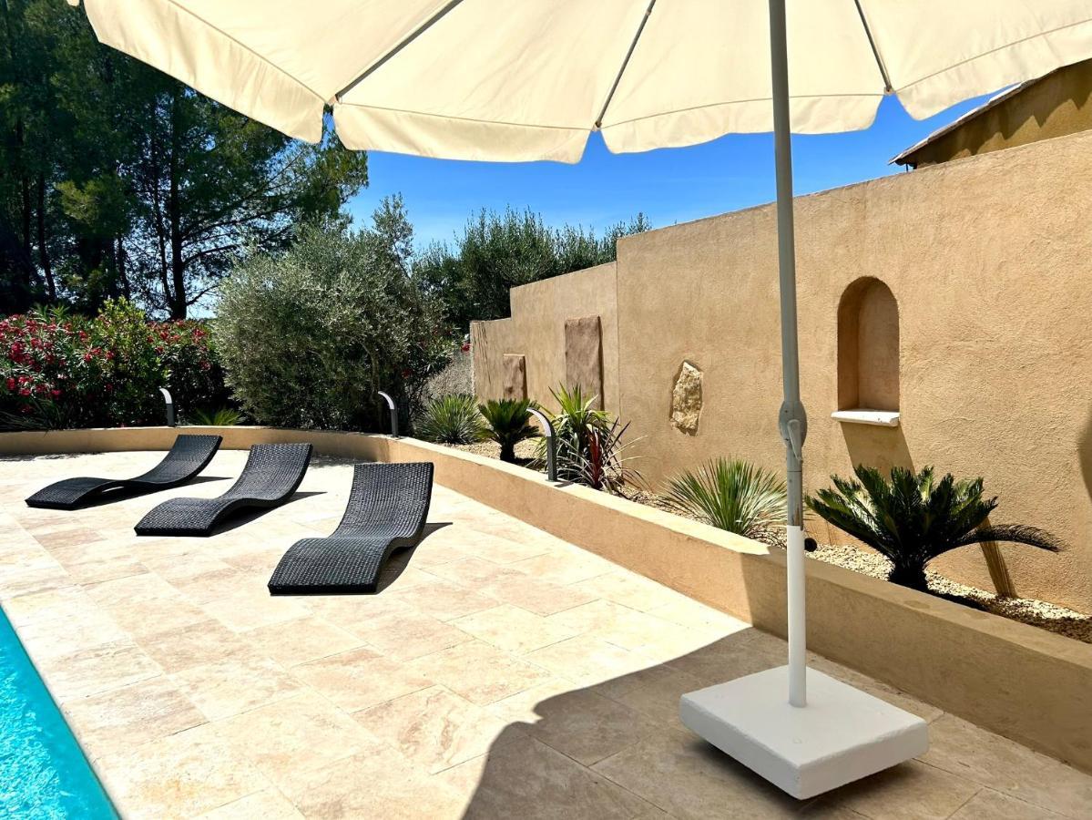 Villa De Charme En Campagne Avec Piscine Privee Et Nature Luxuriante لو بوزيت المظهر الخارجي الصورة
