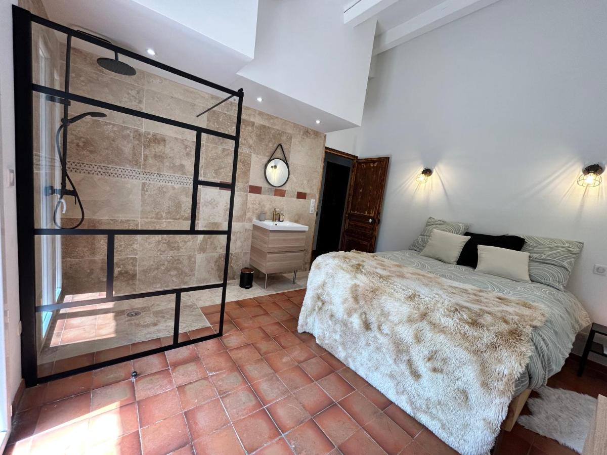 Villa De Charme En Campagne Avec Piscine Privee Et Nature Luxuriante لو بوزيت المظهر الخارجي الصورة